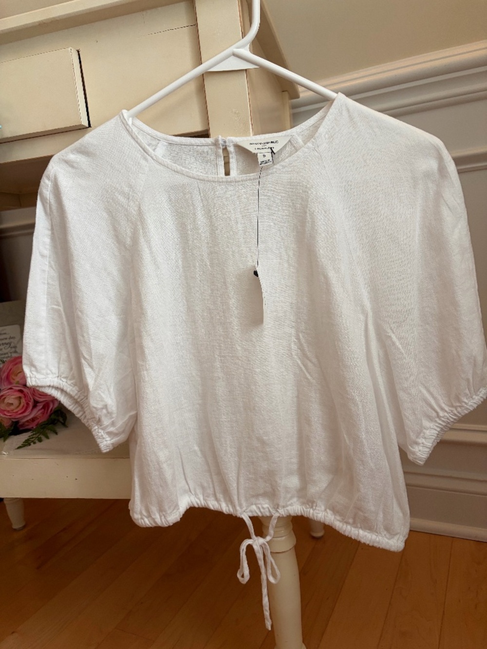 Banana Republic White Linen Blend Raglan Sleeve Top Size S NWT